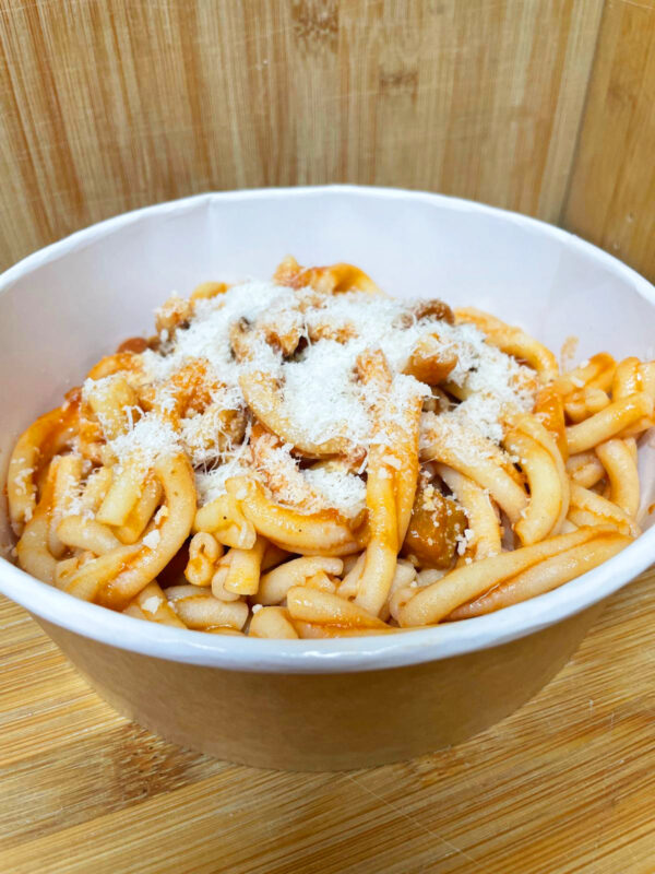 Plato de pasta cocinada - Imagen 2